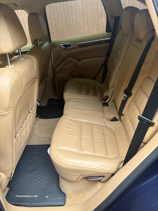 2011 Porsche 958 Cayenne S - Image 9 of 21