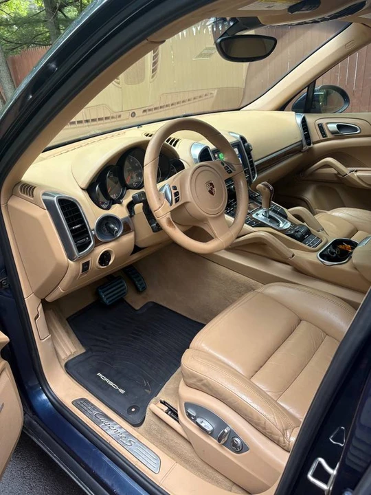 2011 Porsche 958 Cayenne S - Image 18 of 21