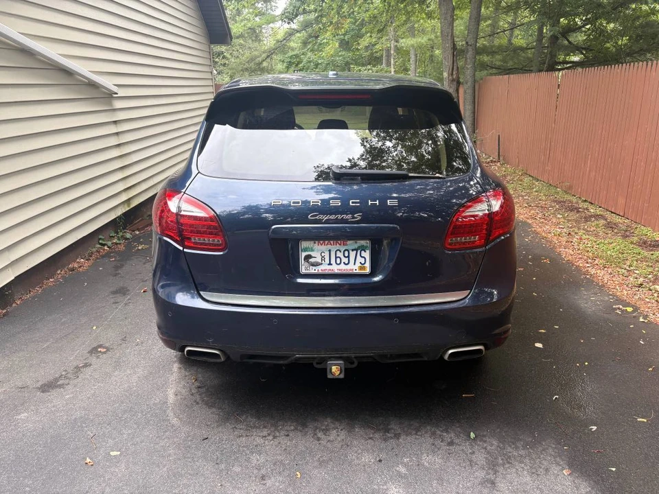 2011 Porsche 958 Cayenne S - Image 5 of 21