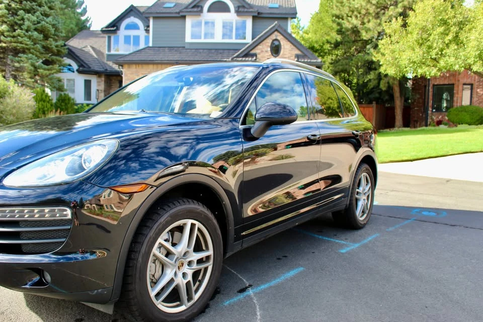 2011 Porsche 958 Cayenne S - Image 3 of 11