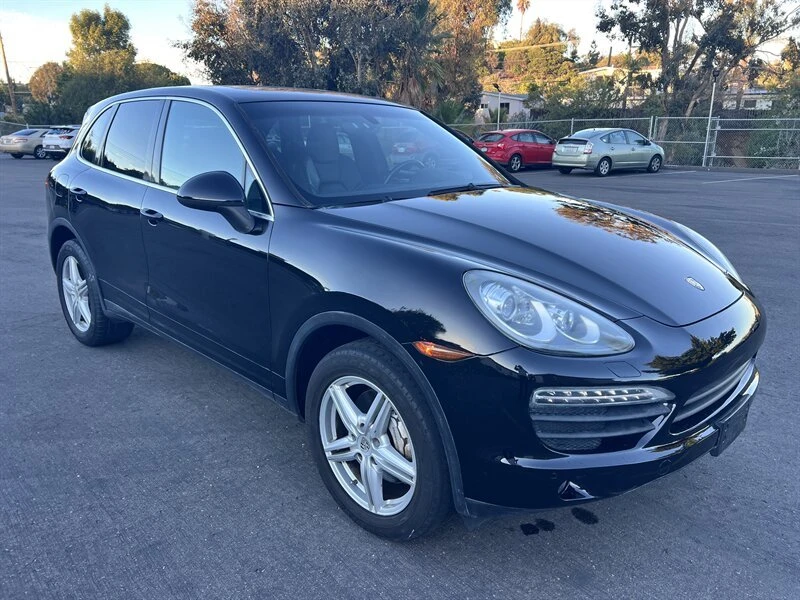 2011 Porsche 958 Cayenne S - Image 7 of 17
