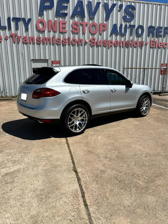 2011 Porsche 958 Cayenne S - Image 4 of 10