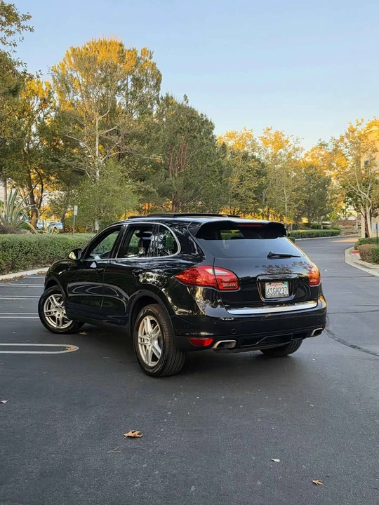 2011 Porsche 958 Cayenne S - Image 19 of 20