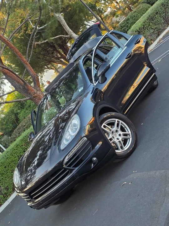 2011 Porsche 958 Cayenne S - Image 7 of 20