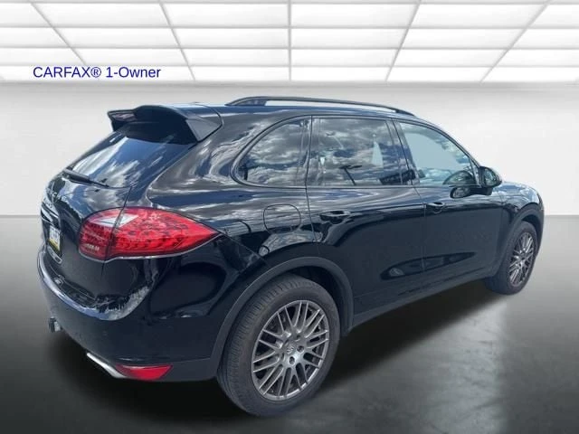 2011 Porsche 958 Cayenne S - Image 10 of 26