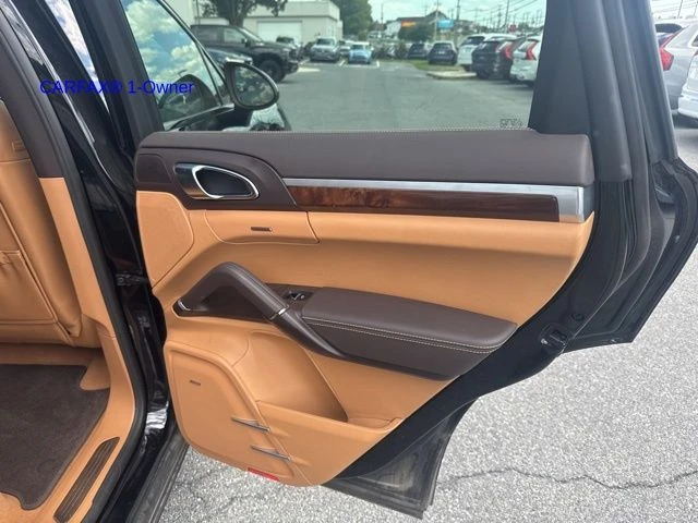 2011 Porsche 958 Cayenne S - Image 8 of 26