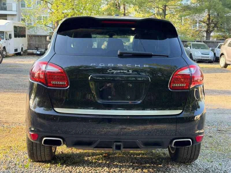 2011 Porsche 958 Cayenne S - Image 5 of 19