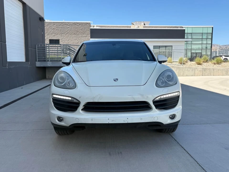 2011 Porsche 958 Cayenne S - Image 2 of 15