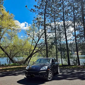 2011 Porsche Cayenne S