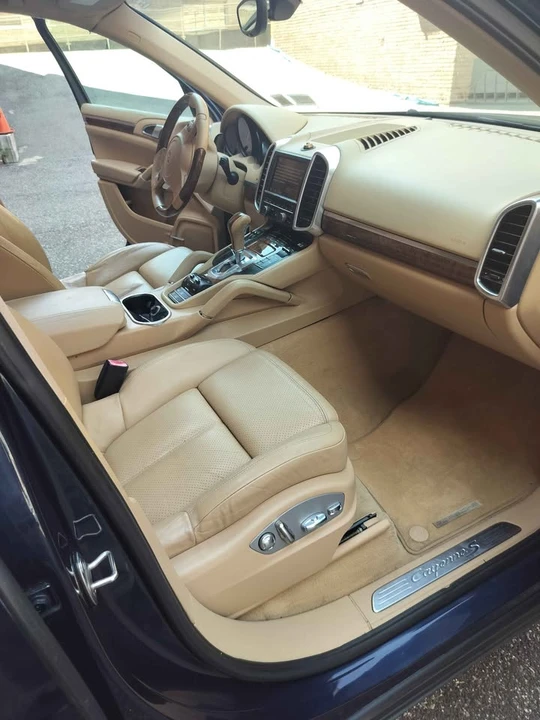 2011 Porsche 958 Cayenne S - Image 8 of 20