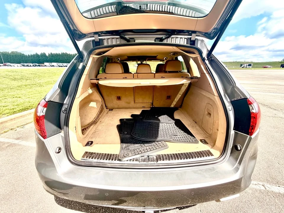 2011 Porsche 958 Cayenne S - Image 8 of 9