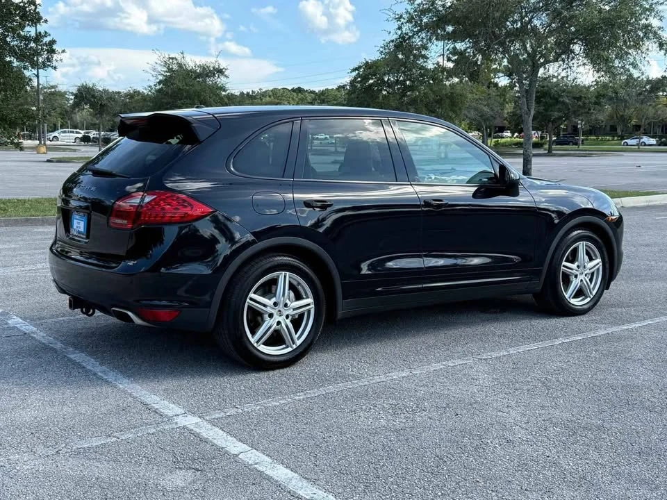 2011 Porsche 958 Cayenne S - Image 6 of 20
