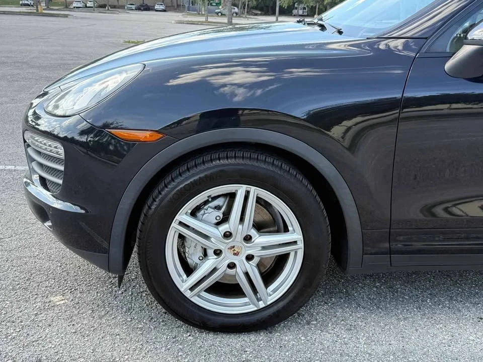 2011 Porsche 958 Cayenne S - Image 11 of 20
