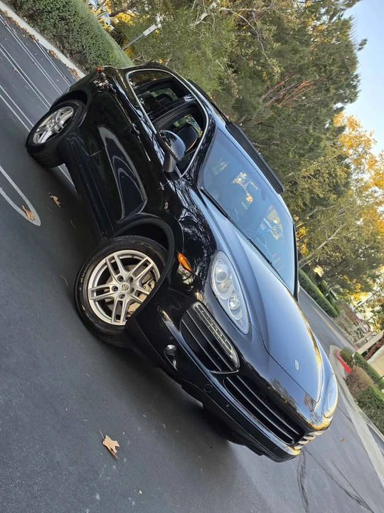 2011 Porsche 958 Cayenne S - Image 3 of 20