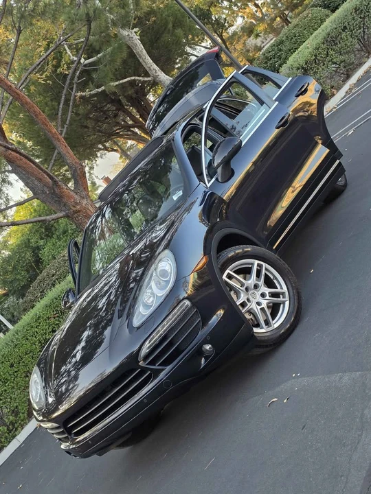 2011 Porsche 958 Cayenne S - Image 5 of 20