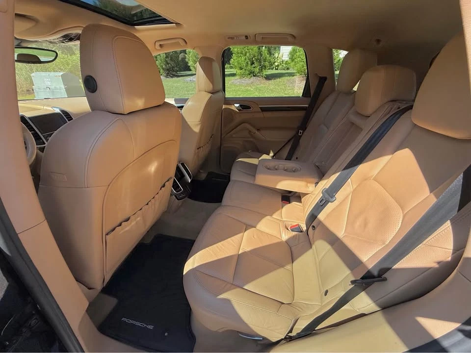2011 Porsche 958 Cayenne S - Image 18 of 18