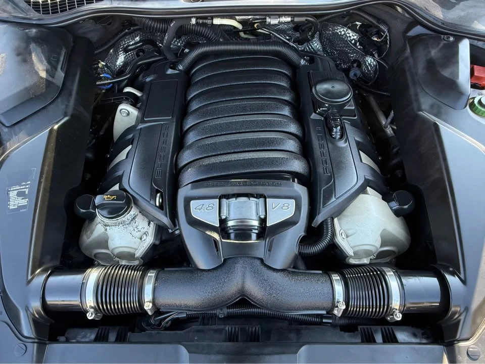 2011 Porsche 958 Cayenne S - Image 9 of 18