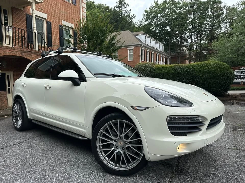 2011 Porsche 958 Cayenne S - Image 5 of 20