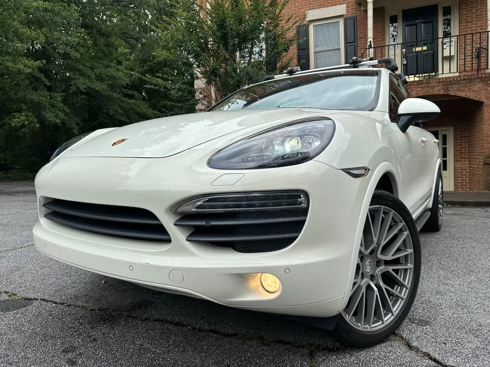 2011 Porsche 958 Cayenne S - Image 2 of 20