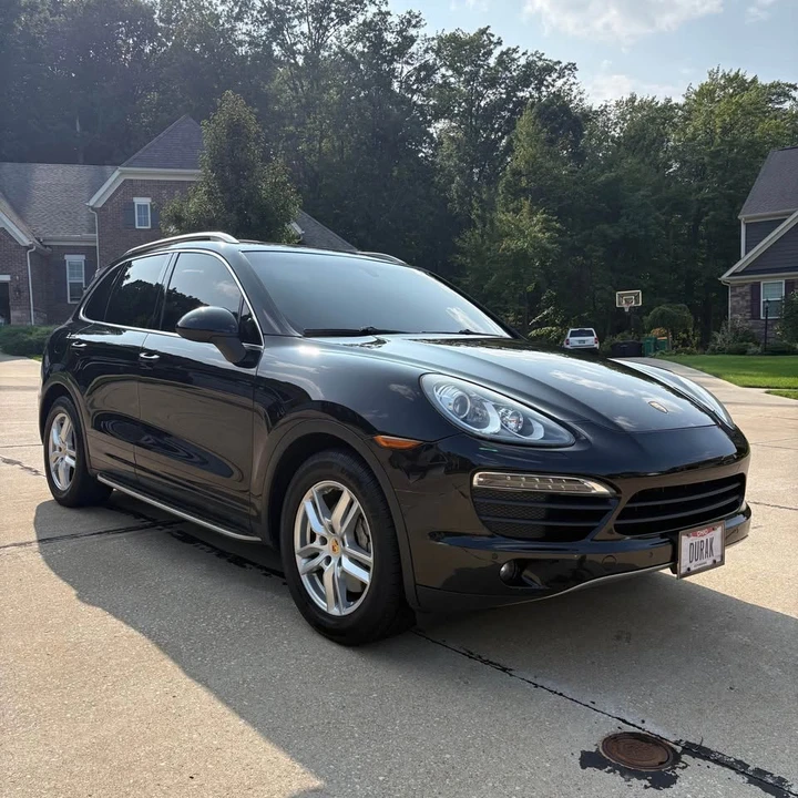2011 Porsche 958 Cayenne S - Image 3 of 13