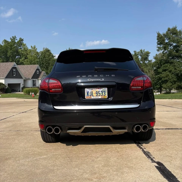 2011 Porsche 958 Cayenne S - Image 6 of 13