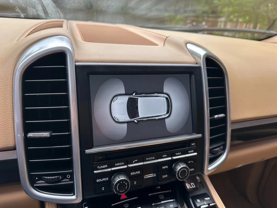 2011 Porsche 958 Cayenne S - Image 18 of 20