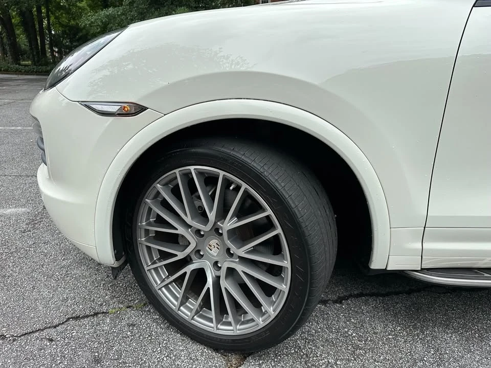 2011 Porsche 958 Cayenne S - Image 3 of 20