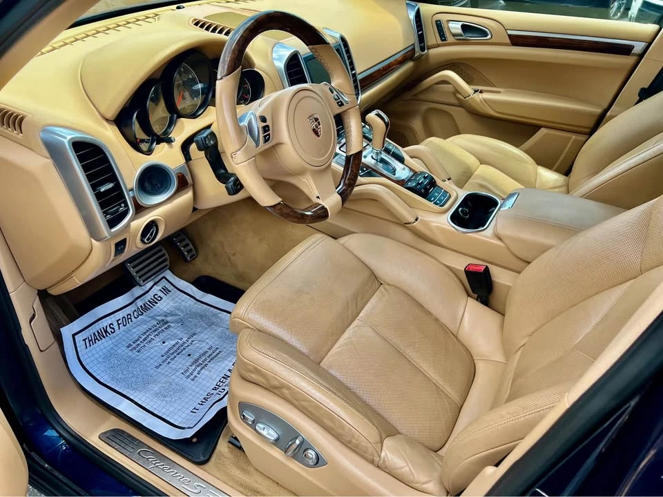 2011 Porsche 958 Cayenne S - Image 4 of 17