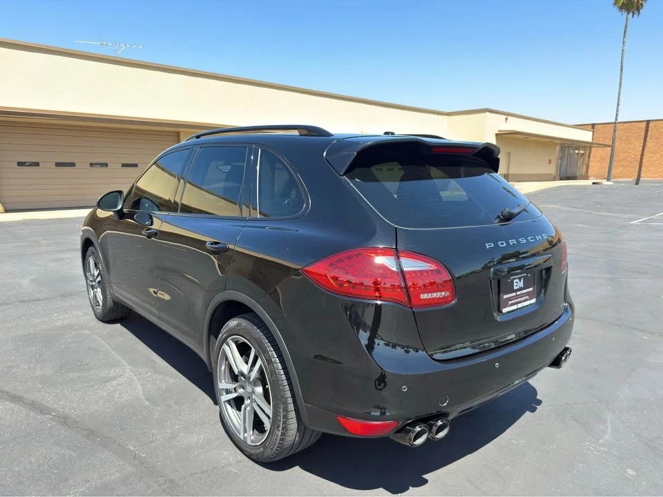 2011 Porsche 958 Cayenne S - Image 5 of 20