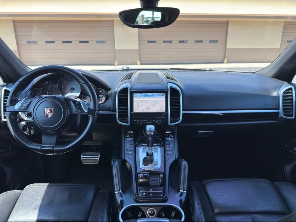 2011 Porsche 958 Cayenne S - Image 15 of 20