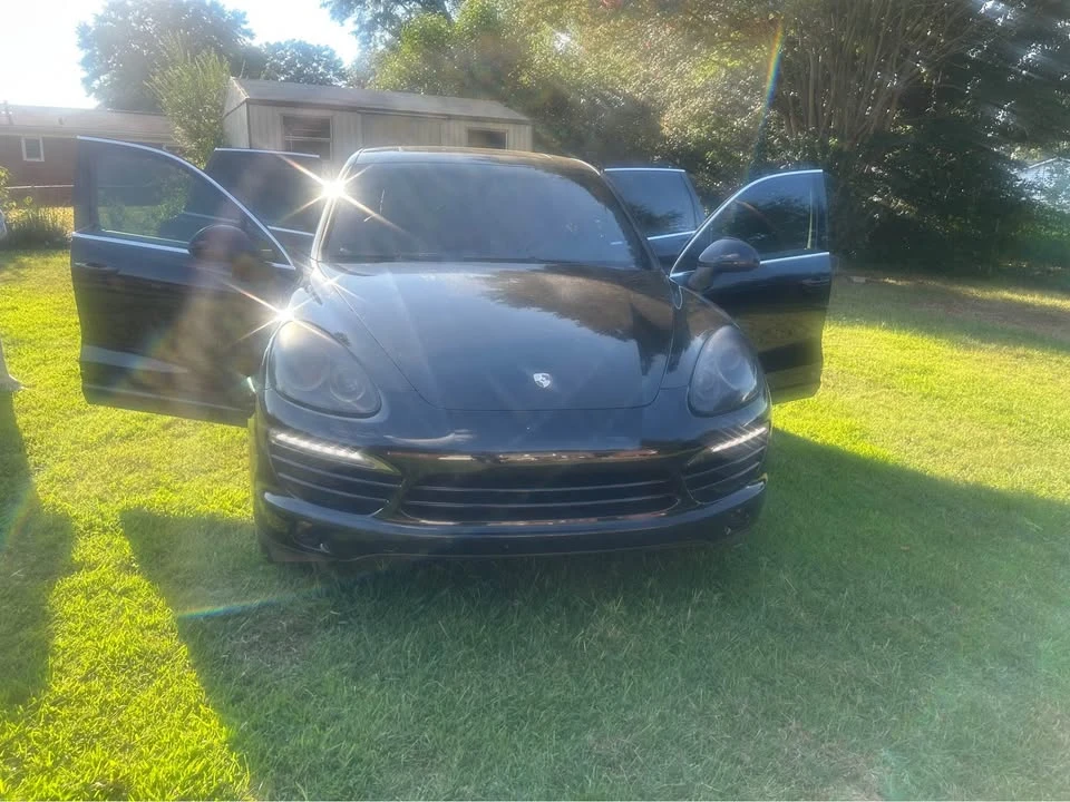 2011 Porsche 958 Cayenne S - Image 7 of 8