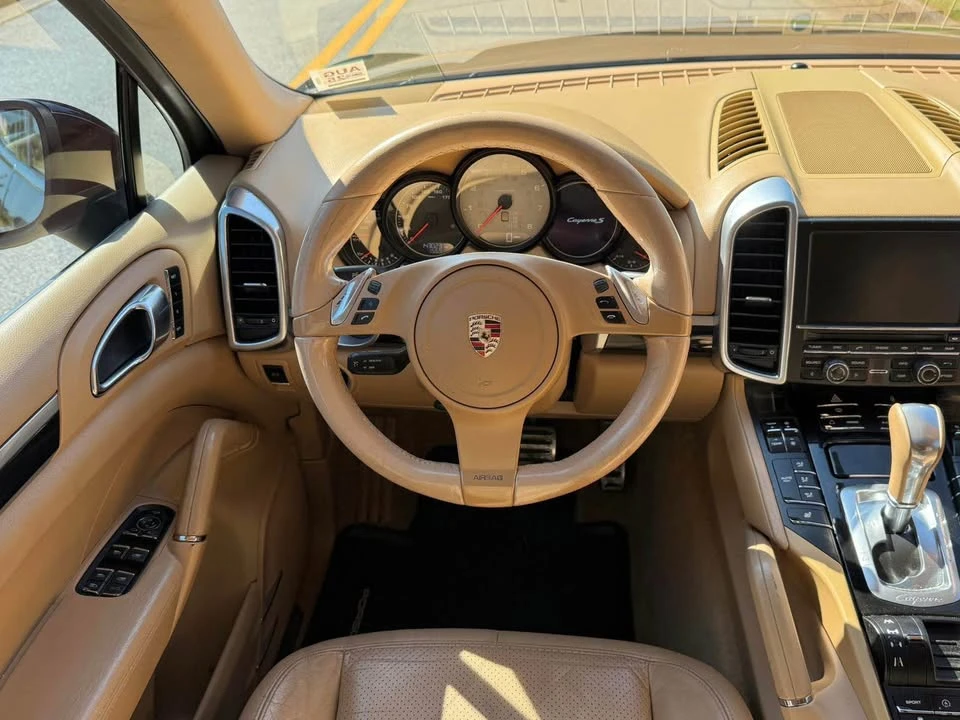 2011 Porsche 958 Cayenne S - Image 14 of 19