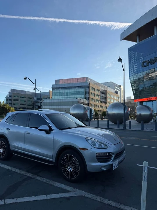 2011 Porsche 958 Cayenne S - Image 5 of 6
