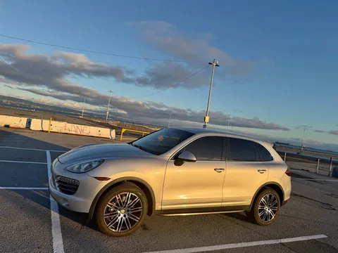 2011 Porsche Cayenne S Sport Utility 4D