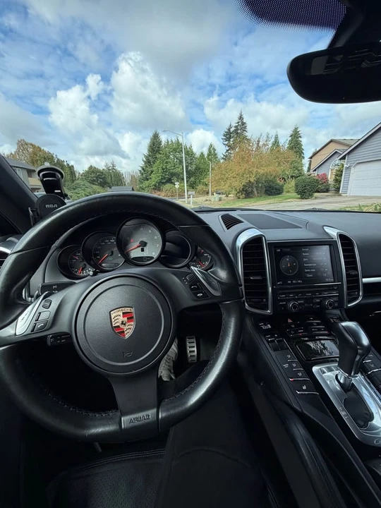 2011 Porsche 958 Cayenne S - Image 7 of 7