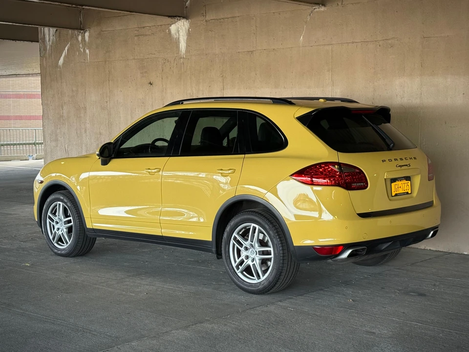 2011 Porsche 958 Cayenne S - Image 7 of 31