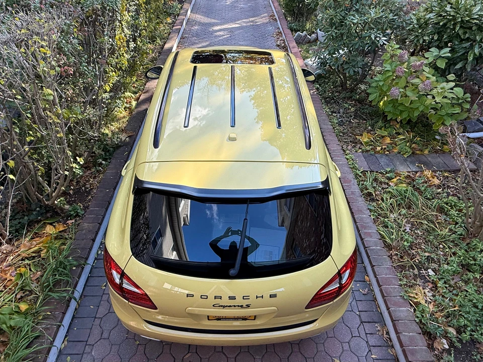 2011 Porsche 958 Cayenne S - Image 18 of 31