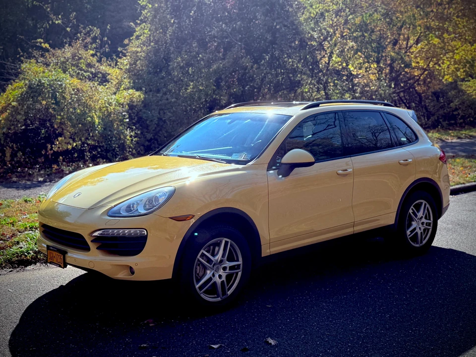 2011 Porsche 958 Cayenne S - Image 15 of 31