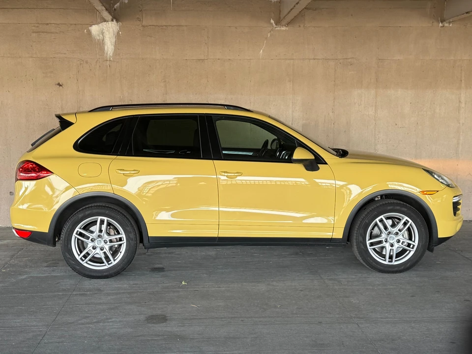 2011 Porsche 958 Cayenne S - Image 10 of 31