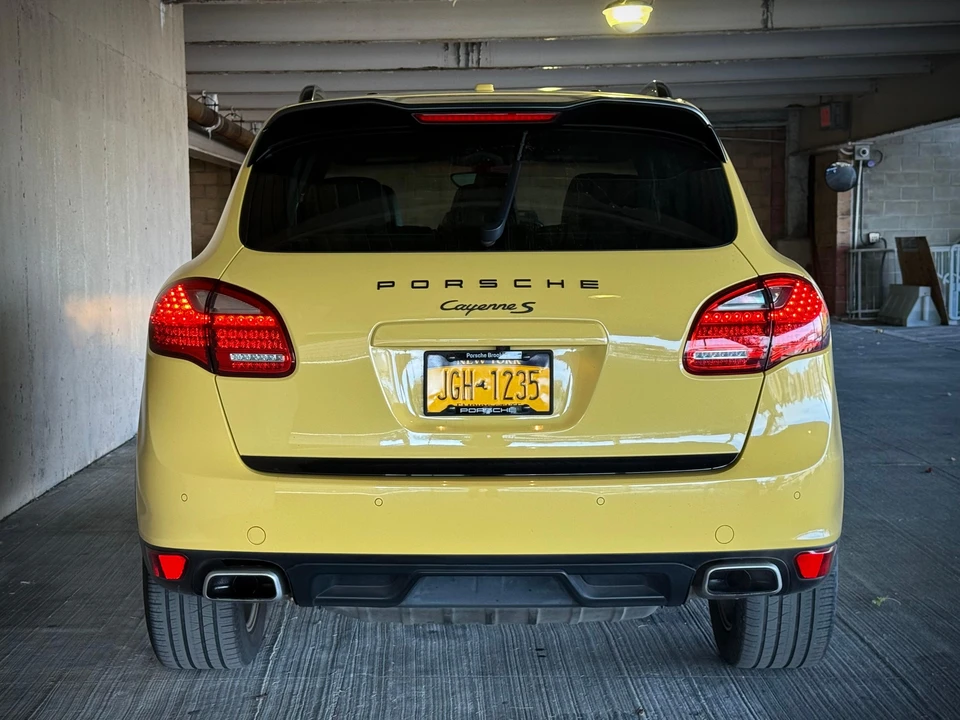 2011 Porsche 958 Cayenne S - Image 8 of 31