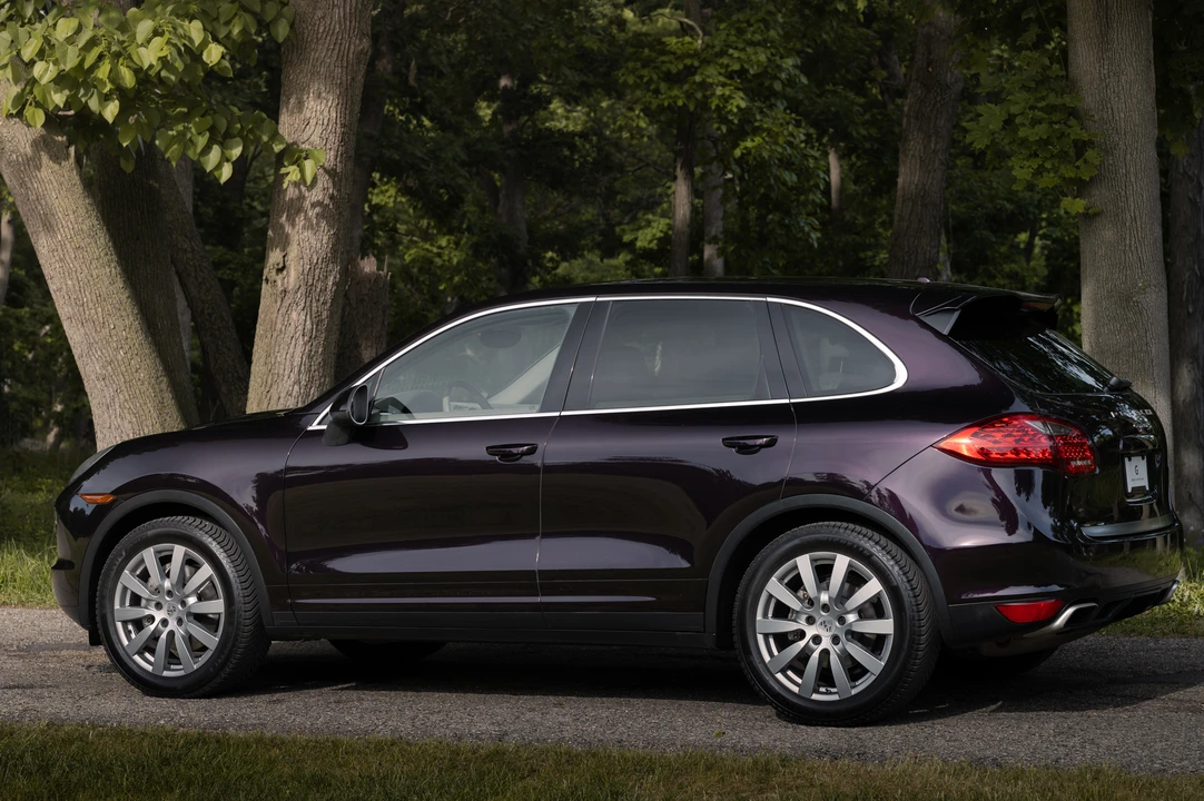 2011 Porsche 958 Cayenne S - Image 24 of 31