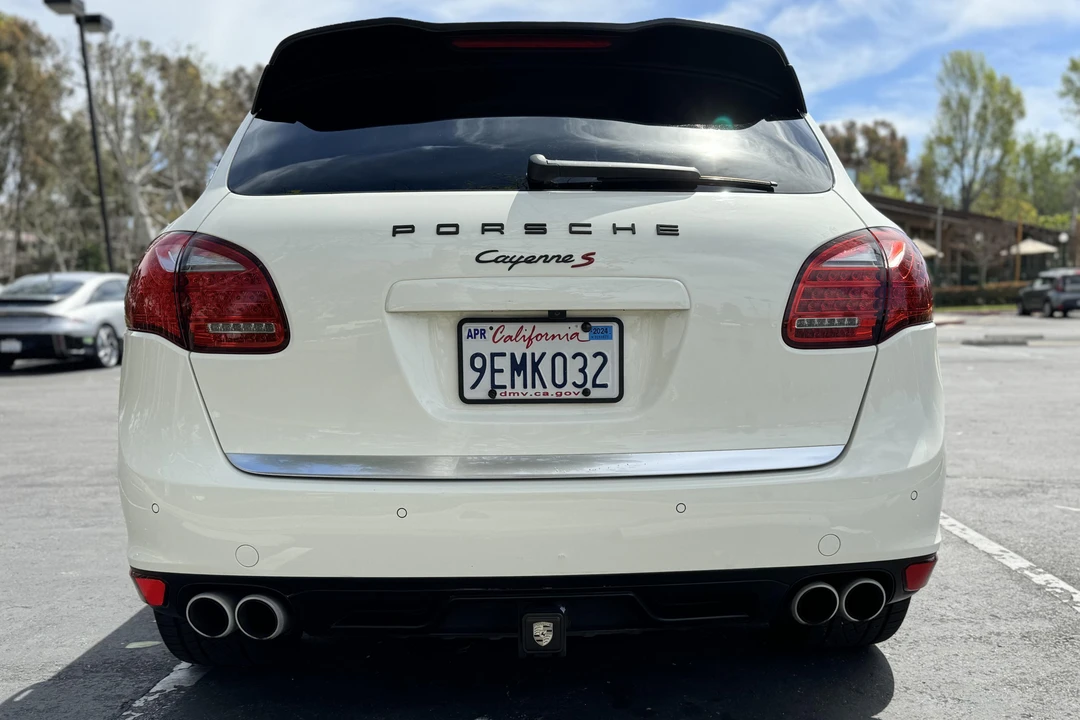 2011 Porsche 958 Cayenne S - Image 5 of 31