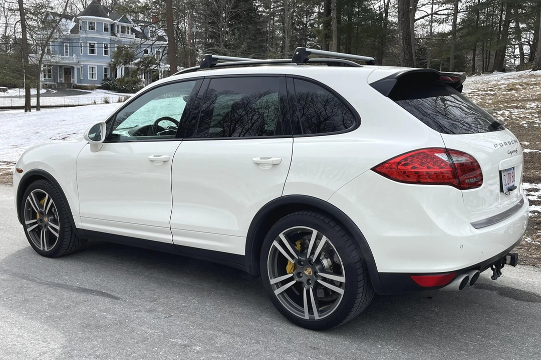 2011 Porsche 958 Cayenne S - Image 4 of 31