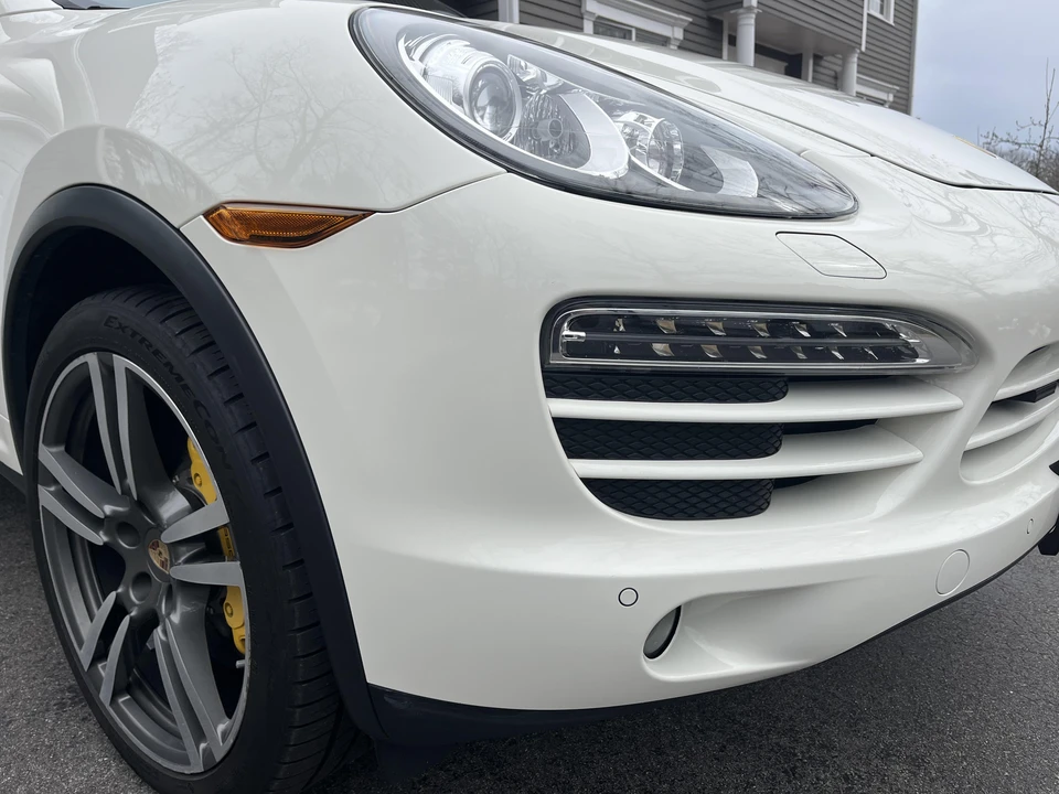 2011 Porsche 958 Cayenne S - Image 10 of 31