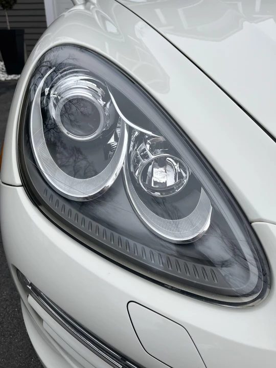 2011 Porsche 958 Cayenne S - Image 13 of 31