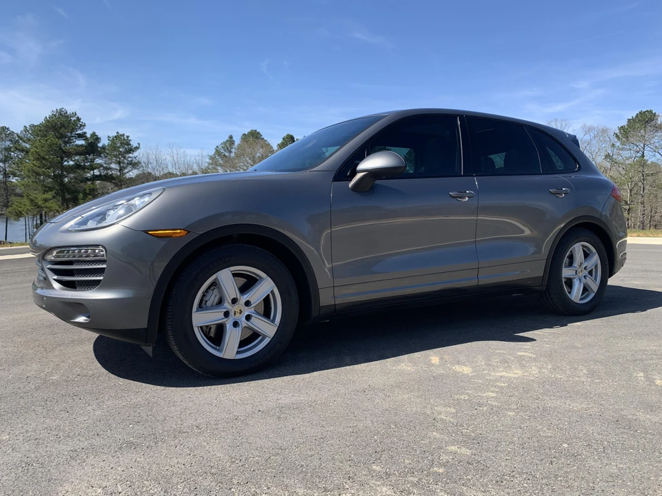 2011 Porsche 958 Cayenne S - Image 12 of 31