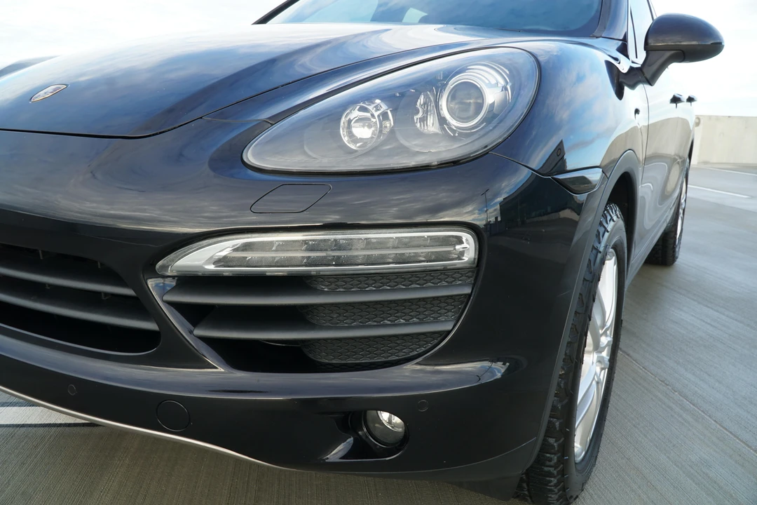 2011 Porsche 958 Cayenne S - Image 28 of 31