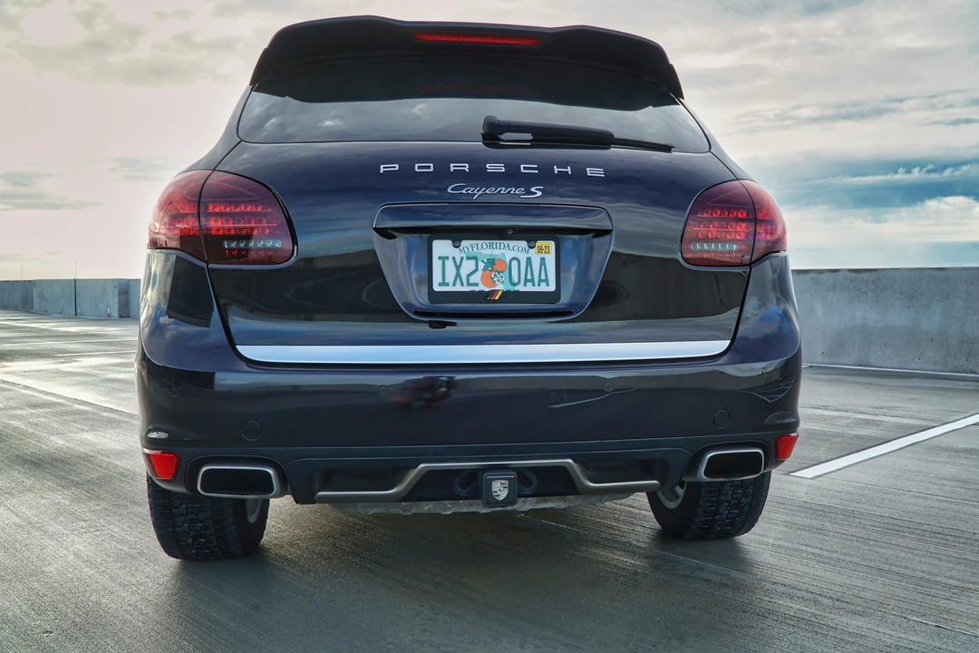 2011 Porsche 958 Cayenne S - Image 11 of 31