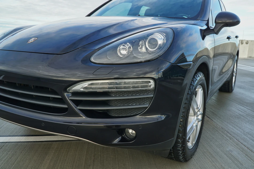 2011 Porsche 958 Cayenne S - Image 30 of 31
