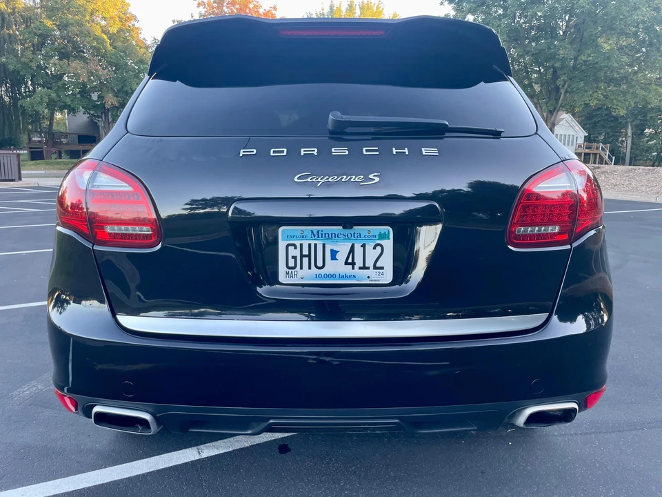 2011 Porsche 958 Cayenne S - Image 18 of 31